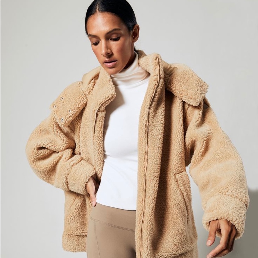 Alo Norte Sherpa Camel Coat Teddy Jacket